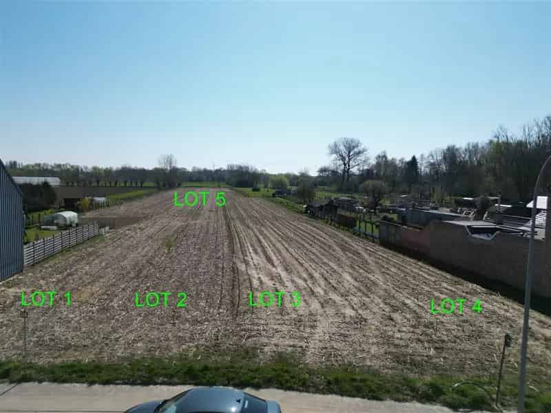 Bouwgrond voor gesloten bebouwing (lot 1) - 330 m²