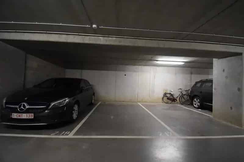 Overdekte parkeerplaats te koop in Gent
