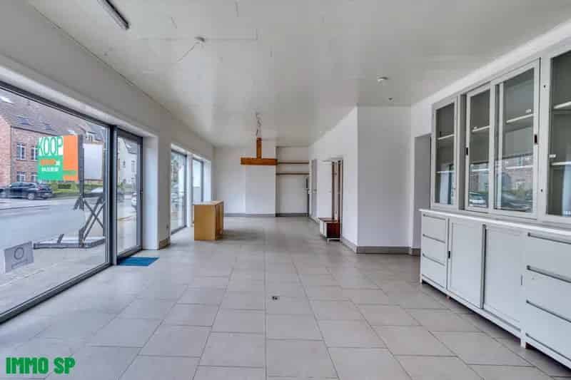 Huis te huur Grobbendonk: Ruime woning met handelspand en atelier