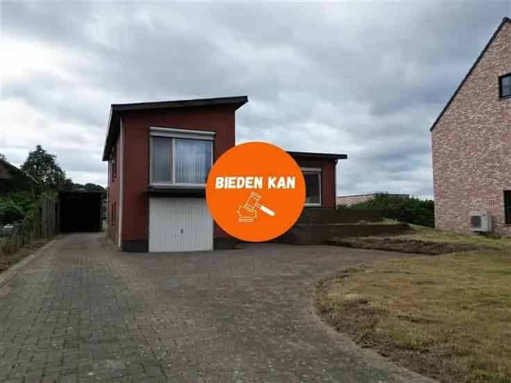 Huis Te Koop Landelijk 3 slaapkamers Garage Zonnepanelen