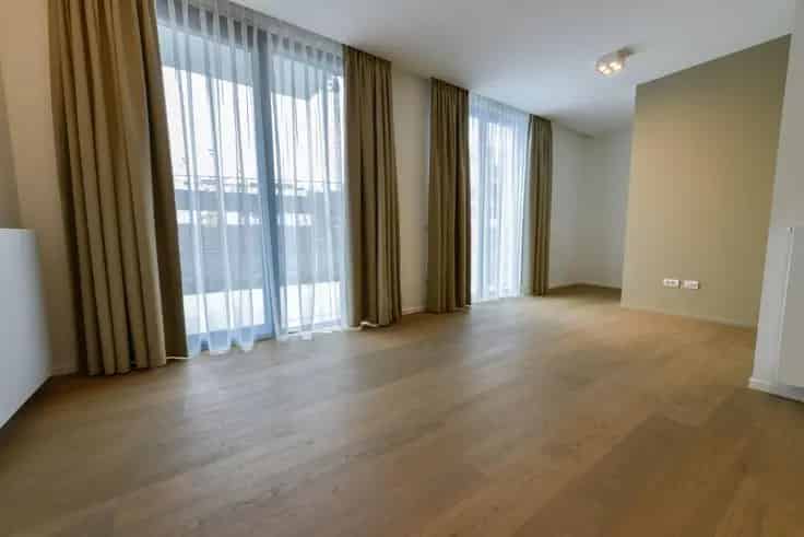 Serviceflat Te Koop