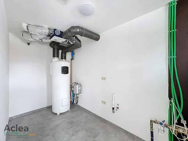 Huis te koop Waterland-Oudeman: Instapklare Vernieuwde woning