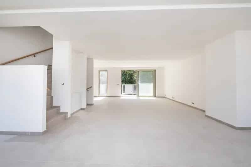 Prachtige nieuwe woning 4 slaapkamers van ± 270 m² - BTW 21%
