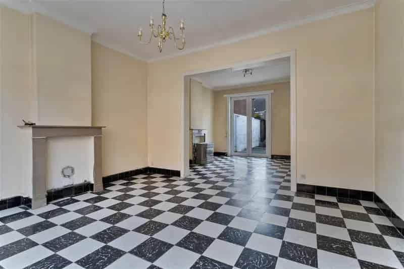 te renoveren woning op een topligging
