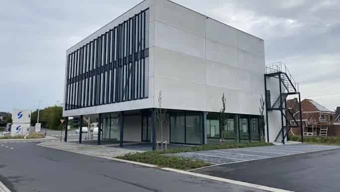 Kantoor te koop in Stationsstraat 88, Lendelede - Dewaele