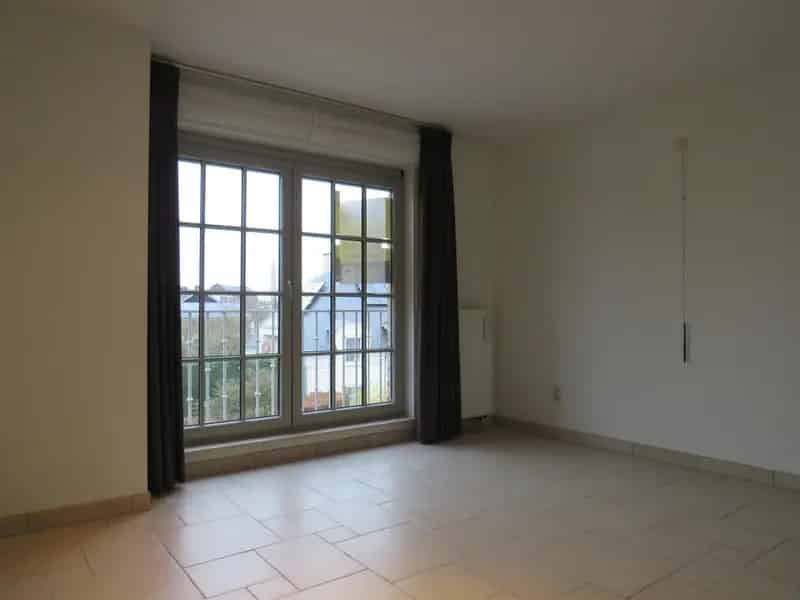 Mooi Afgewerkt Appartement In Het Centrum Met Terras