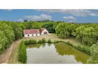 Huis te koop Dentergem - Luxe villa met 4 slaapkamers en prachtig domein
