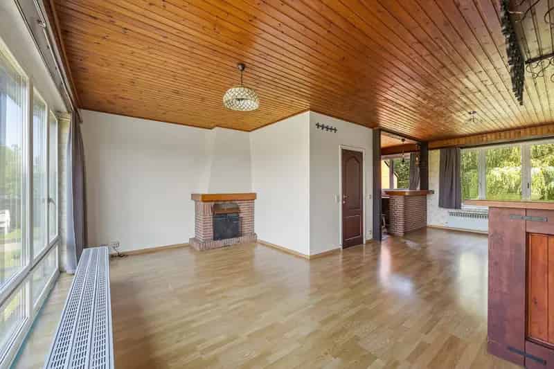 Te renoveren woning met potentieel in groene, rustige omgeving te Brasschaat!