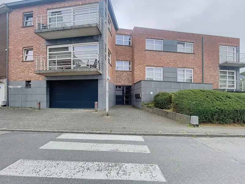 Ruim appartement met 2 slaapkamers centrum Schepdaal