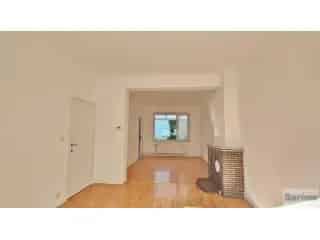 Huis te huur - Sint-Pieters-Woluwe VBC60075   In optie