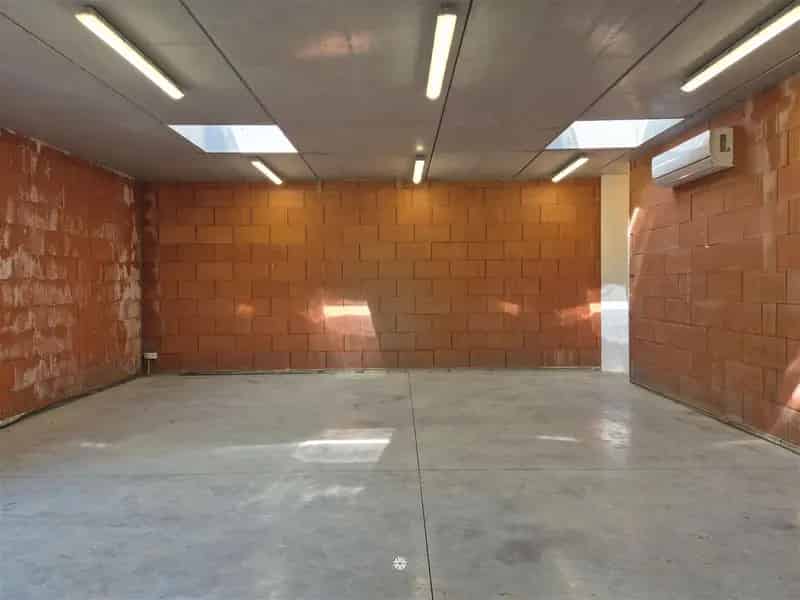 Polyvalente atelierruimte te huur in Sint-Niklaas