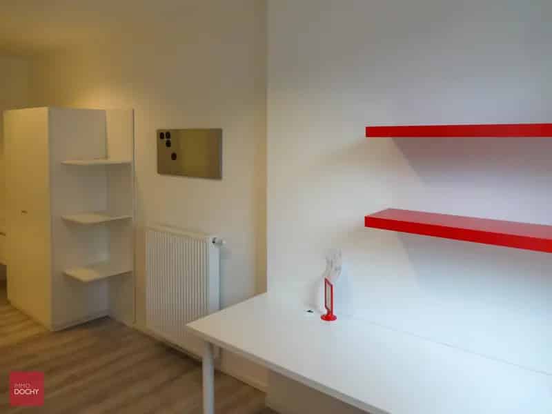 Studentenkamer Kortrijk: Gemeubileerd en Centraal Gelegen