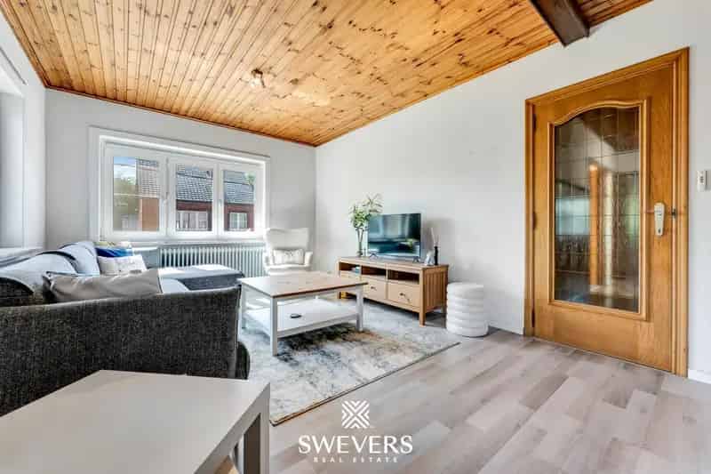 Woning met 2 appartementen en studio in Wimmertingen