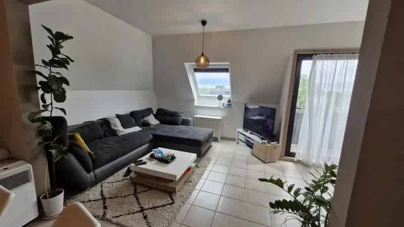 Instapklaar 2 slaapkamer appartement in het centrum van Aartrijke