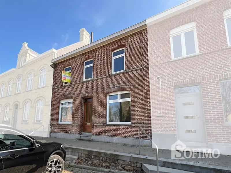 Huis te koop Westouter: Te renoveren woning met 4 slaapkamers