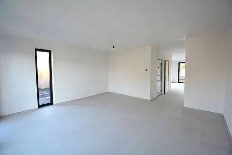 NIEUWBOUWWONING MET 3 SLK, GARAGE EN TUIN!
