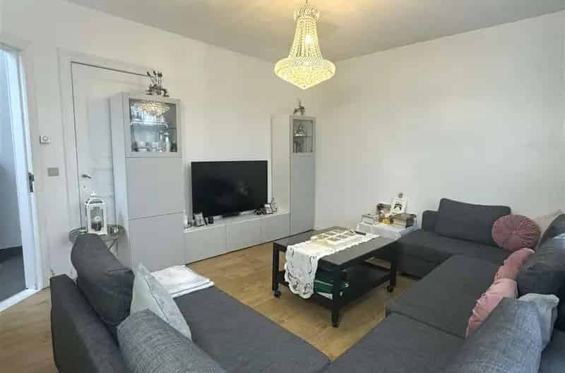 1 slaapkamer appartement te koop in het populaire Jette.