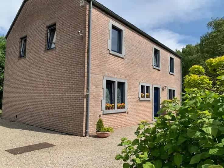 Ruime Villa 4 Gevels te Koop in Fléron