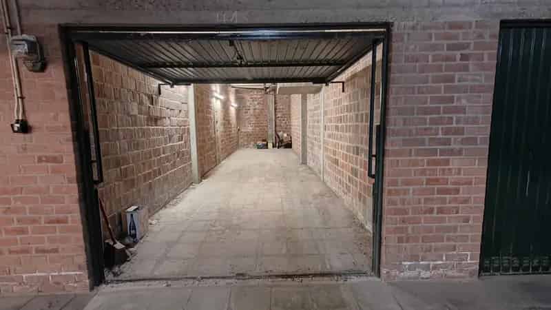 Garage te koop