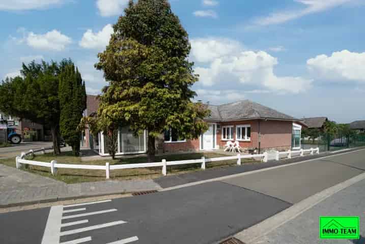 Bungalow te koop in Roosdaal