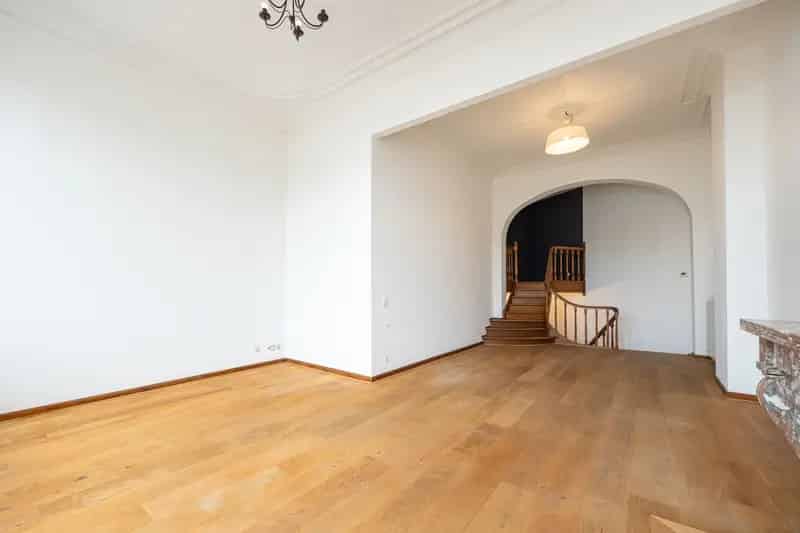 ANTWERPEN-ZUID - Verfijnde herenwoning
