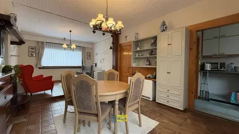 Huis te huur Wilrijk: 2 slaapkamers, stadstuin, recent gerenoveerd dak