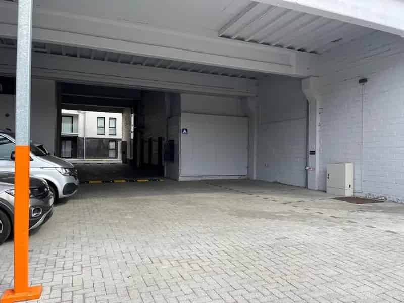 Uitstekend gelegen parkeerplaats in centrum Gavere