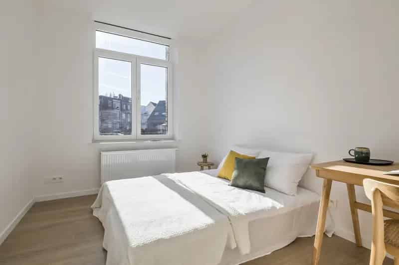Appartement te koop Gent - 2 slaapkamers - tuin - volledig gerenoveerd