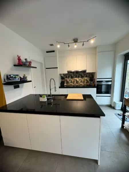 Recente woning van 2021 met 3 slaapkamers in Bret-Gelieren