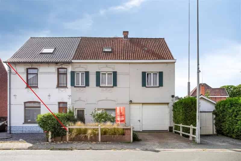 Te renoveren woning centurm Anzegem