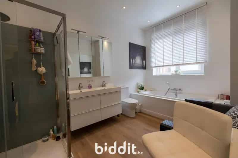 RECENT GERENOVEERDE, INSTAPKLARE RIJWONING