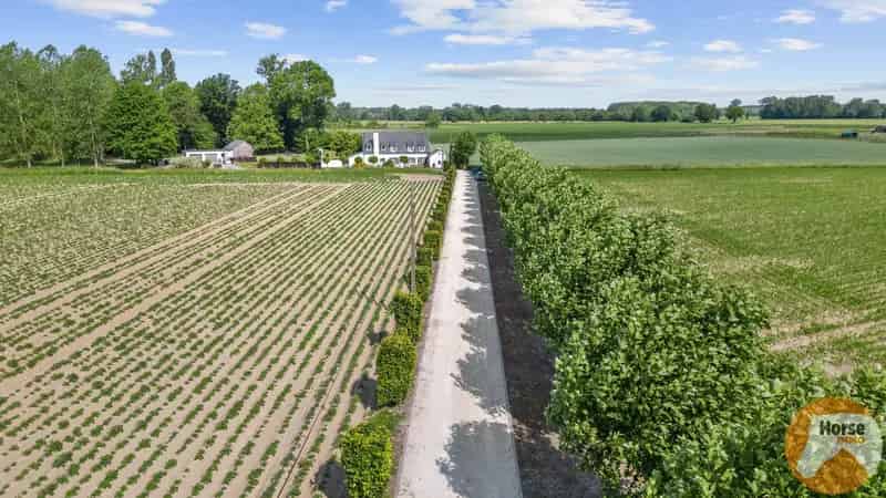 RUMMEN - Charmant landhuis op idyllische locatie op 1ha54