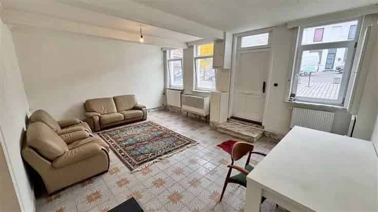 Huis Te Koop 3 Slaapkamers Terras Centrum