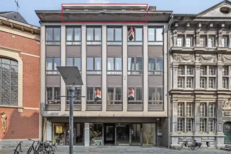 Appartement te renoveren Maaseik centrum