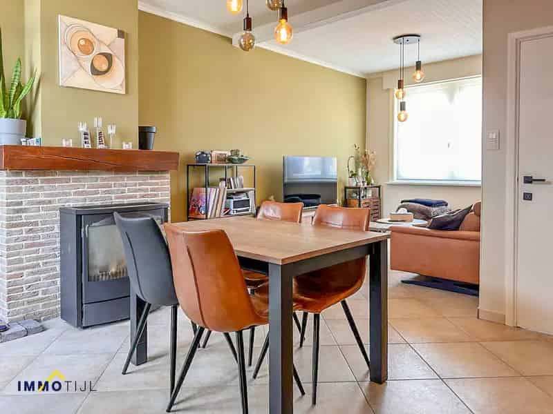 Instapklare woning, 3 kamers te Hamme!