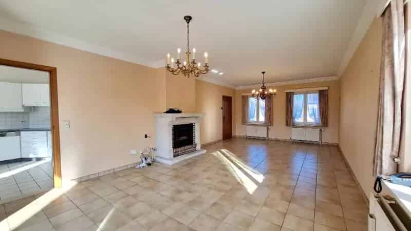 Landhuis 164m² + 80m² verdieping op 12 are
