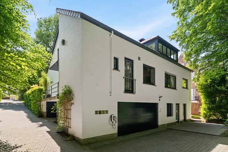 Sint-Pieters-Woluwe : Villa met 5 slaapkamers en zwembad
