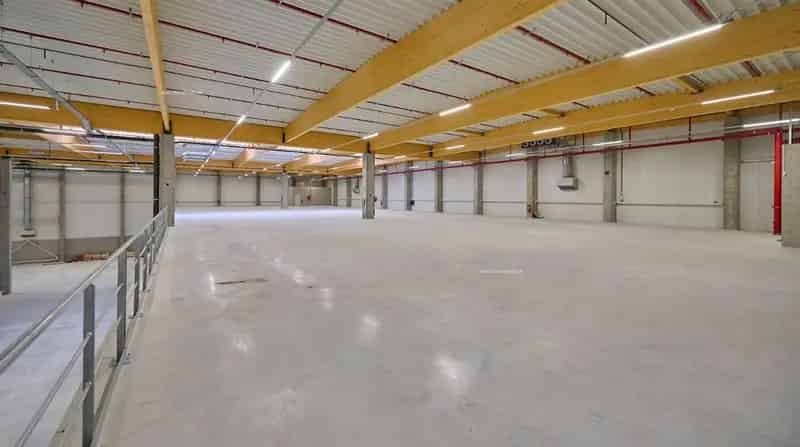 Nieuwbouw bedrijfsgebouw te huur in Tongeren Tongeren