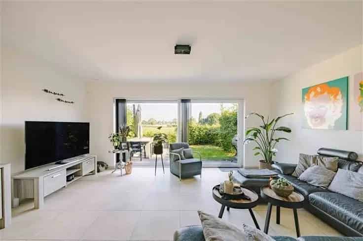 Laagenergie Huis Te Koop: 3 slaapkamers, Dubbele Garage, Autovrij Woonerf