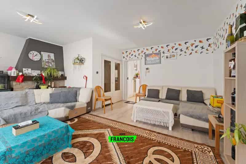 Ruime en praktische woning te Mariakerke, Oostende