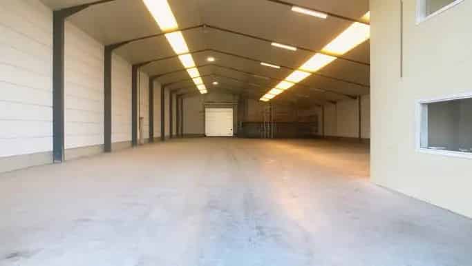 Magazijn te huur in Beversesteenweg 558, Beveren (Roeselare) - Dewaele
