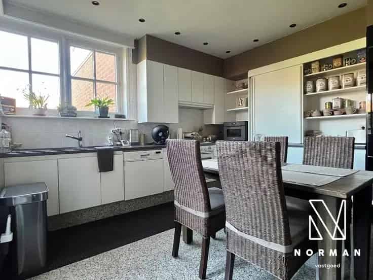 Statige woning te koop Harelbeke