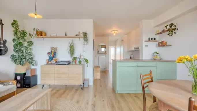 Appartement te koop in Koninklijke Sinte-Mariastraat 95B, Schaarbeek - Dewaele