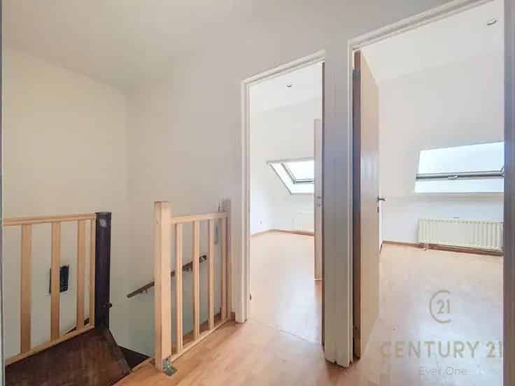 Duplex Te Koop
