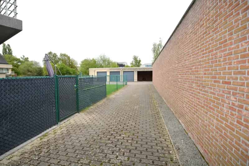 Garage te koop