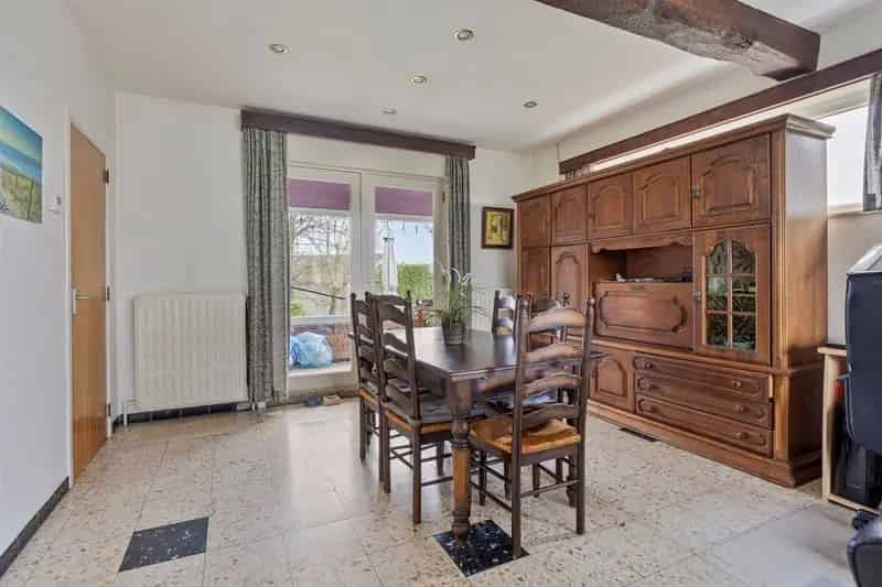 Viergevelwoning in felbegeerde wijk