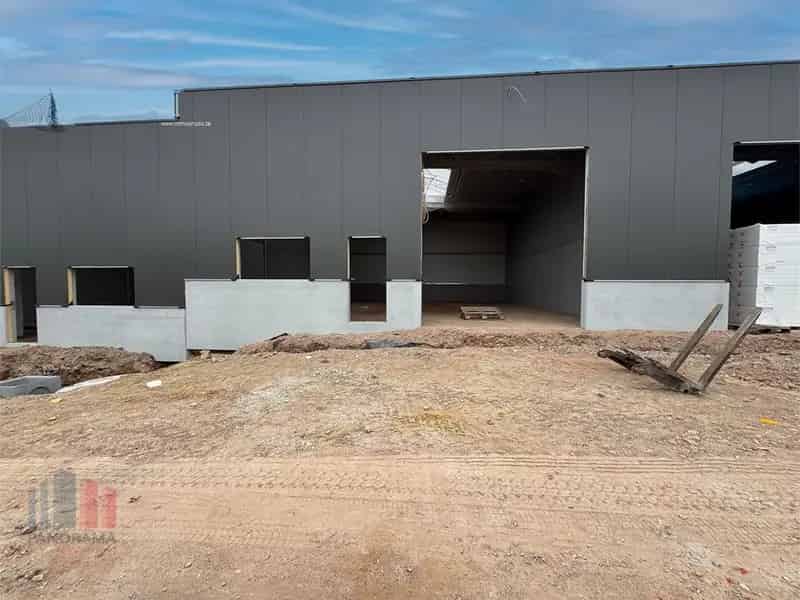 Nieuwbouw bedrijfsgebouw te koop in Mg Park Arsela Tielt