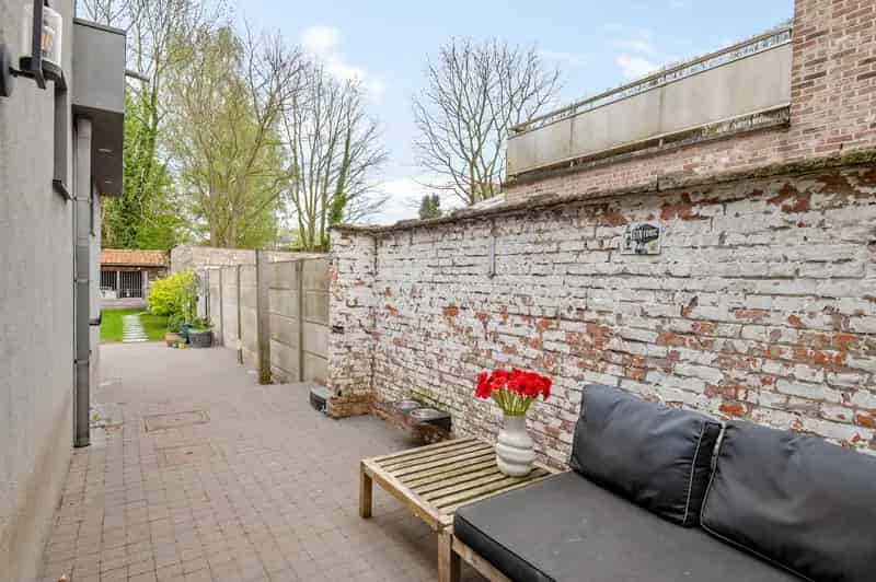 Volledig vernieuwde gezinswoning (EPC 148) met zonnige tuin