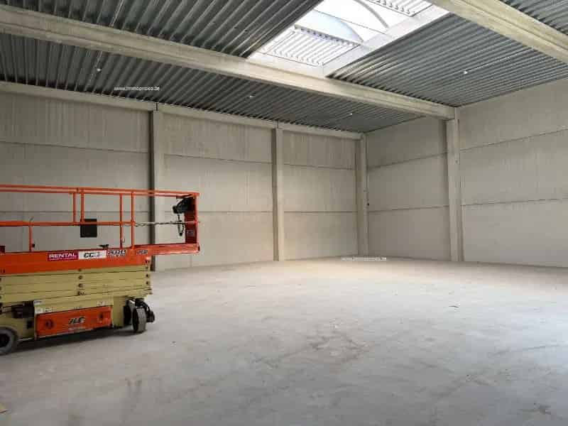 Nieuwbouw kmo-unit te koop in Mouscron