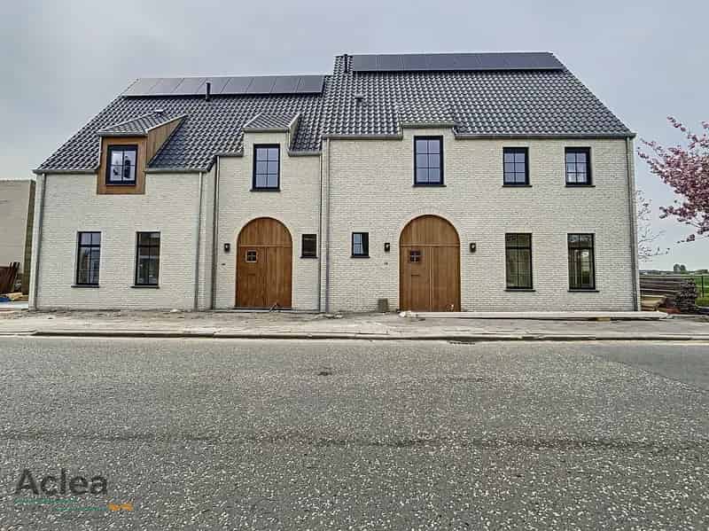 Huis te huur Watervliet: Ruime 5 Slaapkamers Koppelwoning